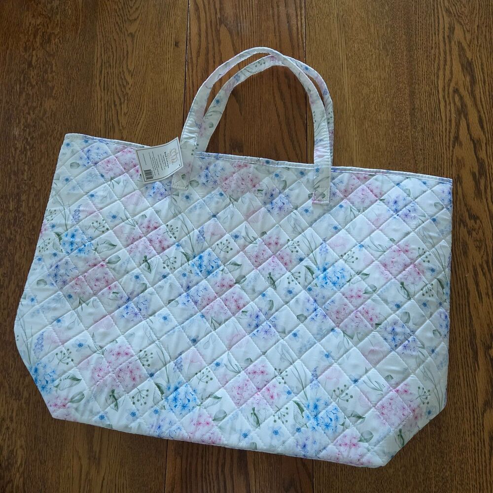 Virah Bella Royal Hydrangea Quilted Tote Shoulder Bag NWT Floral Diamond Quilt